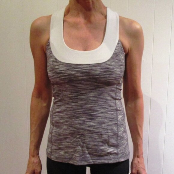 Lululemon Women's Gray & White Racerback Tank Top Active Built in Bra Size 4 - Picture 2 of 6